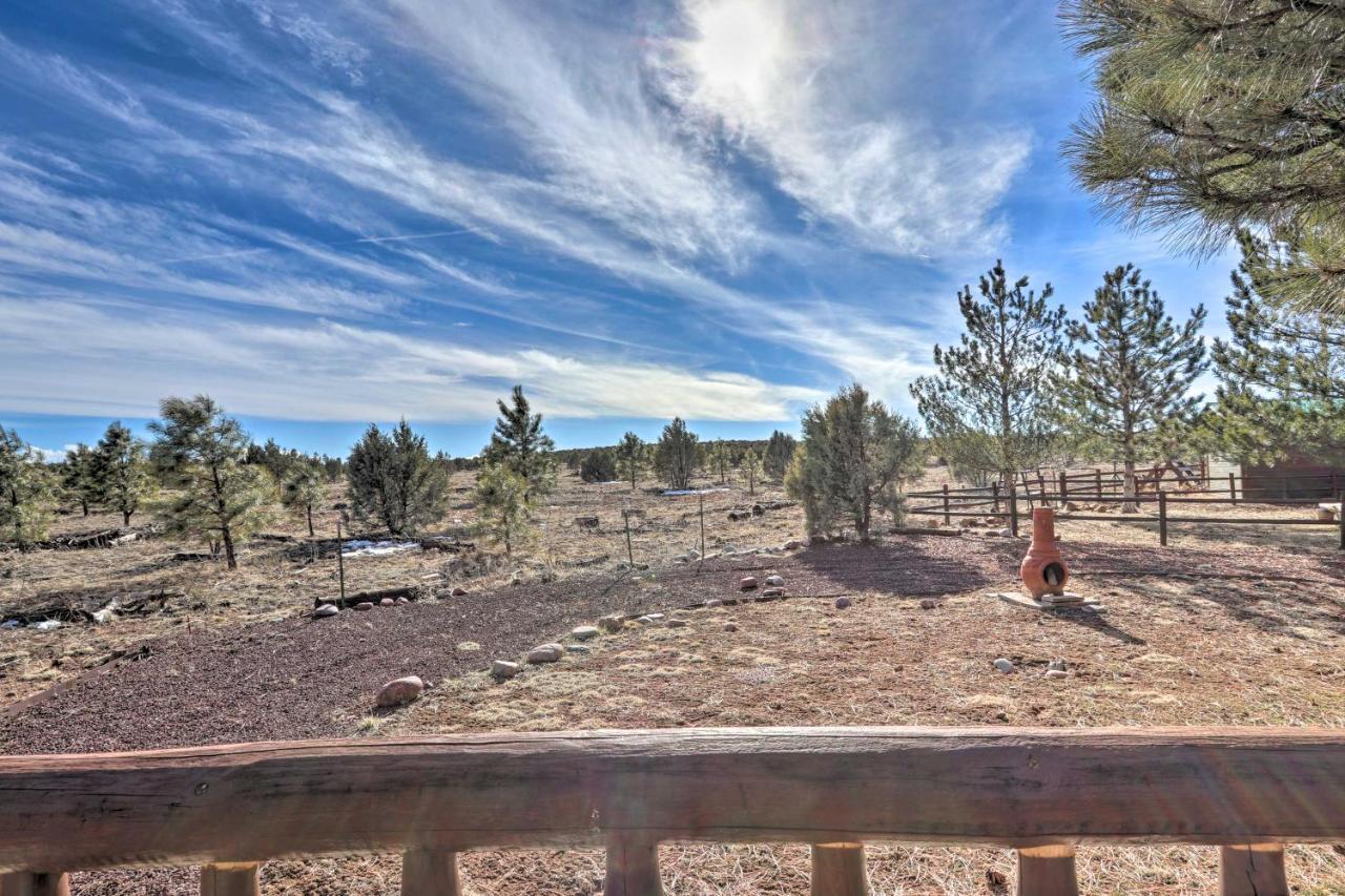 Bison Ranch Cabin With Pond On-Site Hike And Fish! Overgaard Exteriér fotografie